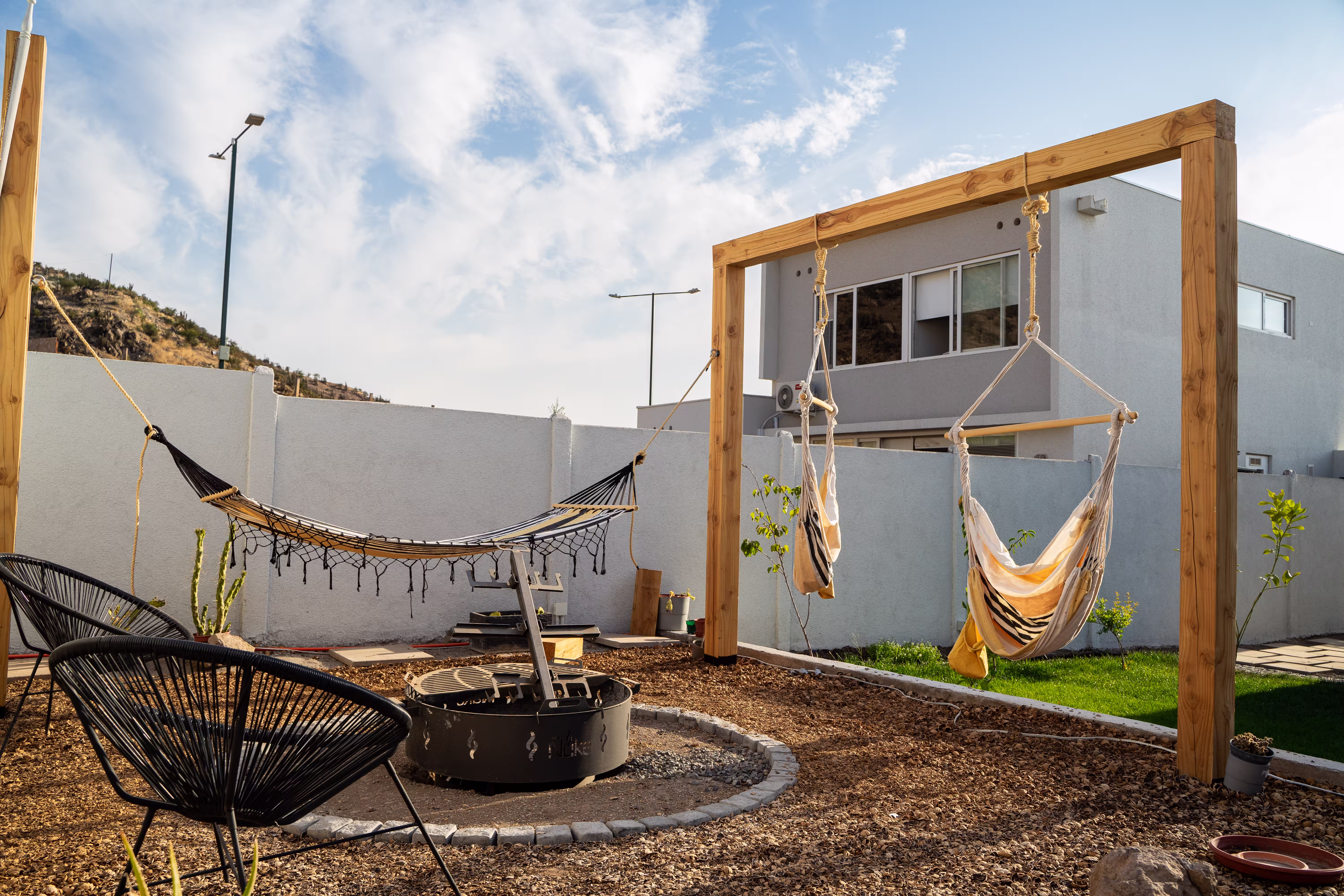 Proyecto exterior y piscina ejecutados por R&S Constructora