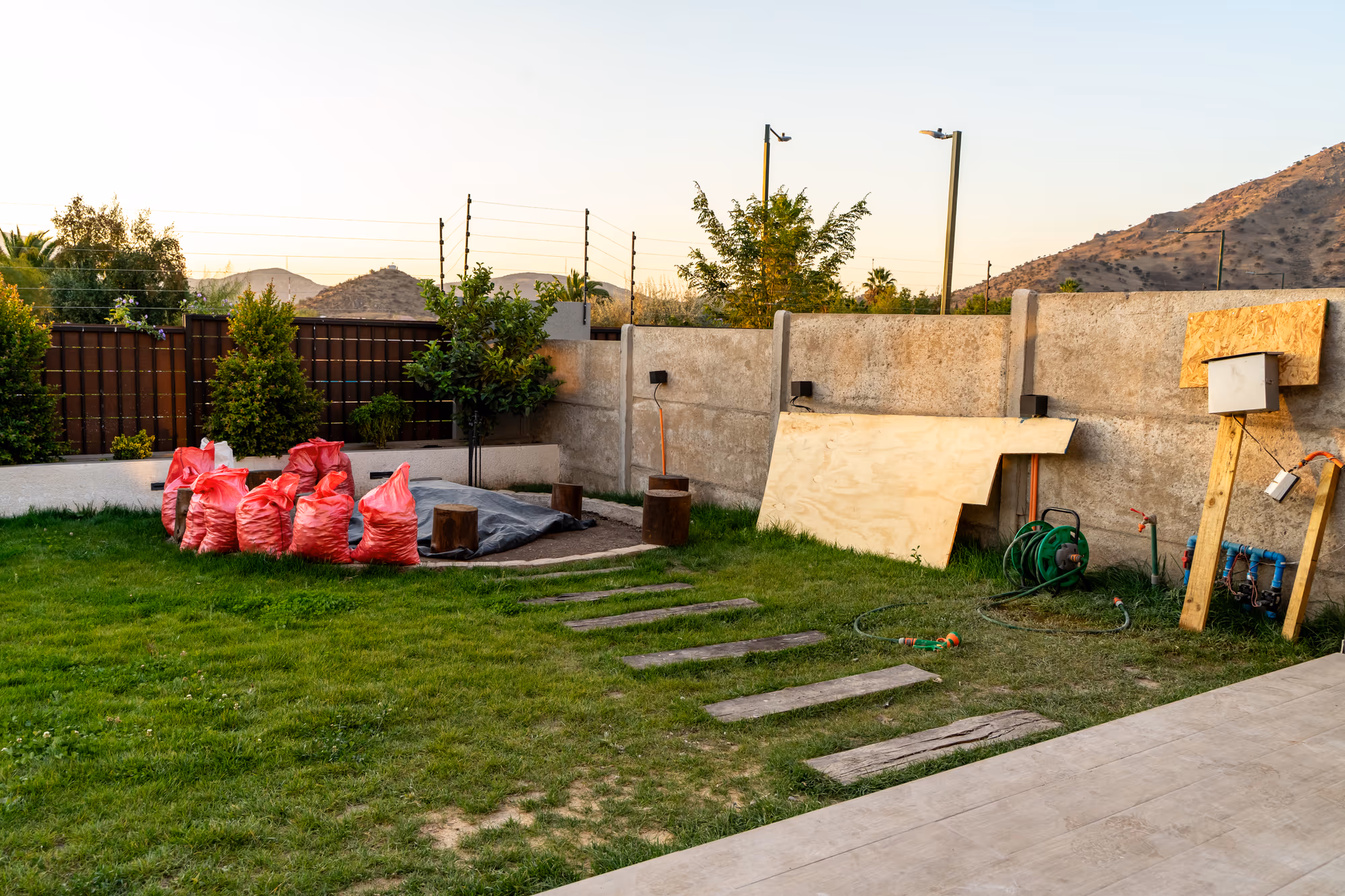Jardines — R&S Constructora